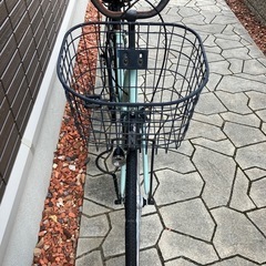 自転車中古　オートライト　カゴ　カギ付き　タイヤ26インチ　カラーミントグリーンの画像