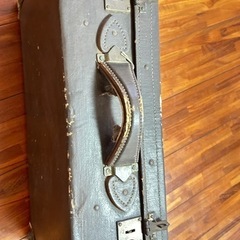 アンティーク　トランクの画像