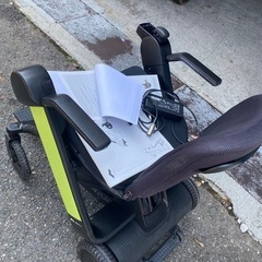 ウィールF  電動車椅子　　スマホ遠隔操作出来ます。の画像