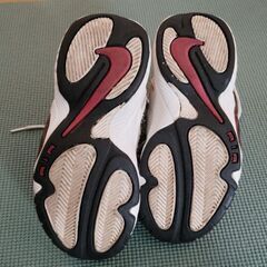 ナイキ👟バスケットシューズ23.5cm usedの画像