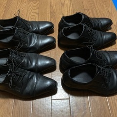 ビサルノ 革靴　4足セットの画像