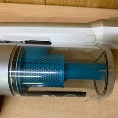 ✅アイリスオーヤマサイクロンスティッククリーナー✅ ✅SCD-141P-W✅の画像