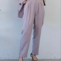 AIC. リネンライク テーパードパンツ Mの画像