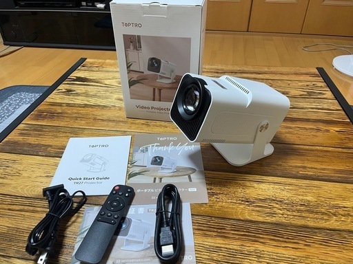 【美品】TOPTRO プロジェクター Amazon.co.jp: TOPTRO プロジェクター 5GWIFI ホーム