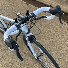 クロスバイク・ロードバイク・ロードマン・自転車・珍しい白！ の画像