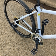 クロスバイク・ロードバイク・ロードマン・自転車・珍しい白！ の画像