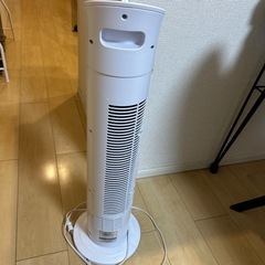 タワー扇風機の画像