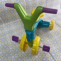 子ども用三輪車(室内)の画像