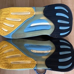 ランニングシューズの画像