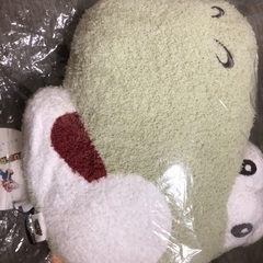 ジュラピケクッションの画像