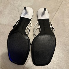 ZARA 39 未使用の画像