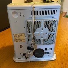 石油ヒーターの画像