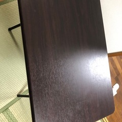 折テーブルの画像
