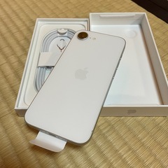 iPhone16e　保証有　ほぼ未使用品  128GB  AppleCare加入可の画像