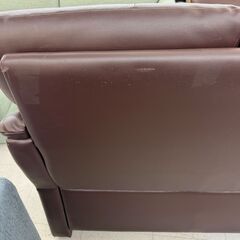 値下げしました！✨️ジモティー割引✨️【ジャングルジャングル堺初芝店】　2人用ソファー　堺市（東区　西区　北区　南区　堺区　美原区）高石市　泉大津市　忠岡町　和泉市　松原市　大阪狭山市の画像