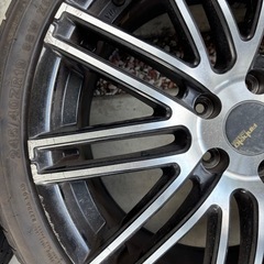 245/40R19 アルファード　ヴェルファイアなどにの画像