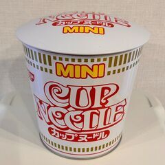 カップヌードル MINI（チキン味・シーフード味 各1缶セット）の画像