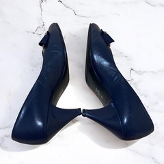 peppermint Select パンプス ネイビー 22cm リボンの画像