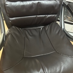 【訳あり格安‼️】高級エグゼクティブチェア 重役椅子 回転式の画像