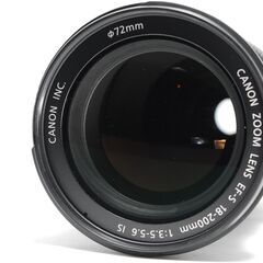 これ1本で広角から超望遠までOK！ EF-S 18-200mm IS 極美品の画像