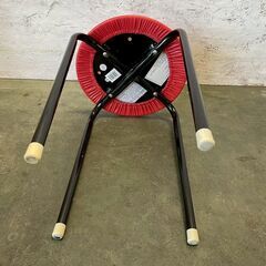 【ばら売り】320φ 赤 丸椅子 丸イス 32cm 店舗 店舗用品 店舗什器 家具 オフィス家具 イス スチール足 Y2107の画像