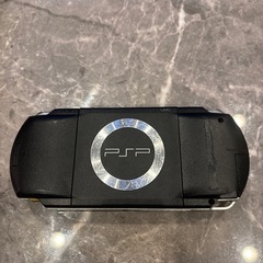 psp1000とニンテンドーDSライト2台の画像