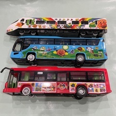 【取りに来て頂ける方に】アガツマ　アンパンマン貸切バス　　予讃線8000系アンパンマン列車　の画像
