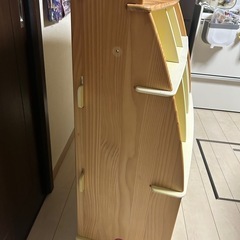 収納棚の画像
