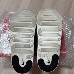 NIKE エアマックスアイラ 25.0  ブラック の画像