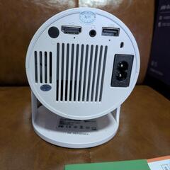 フルHDプロジェクター☆ほぼ新品の画像