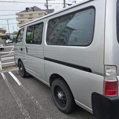 ニッサンキャラバンの画像