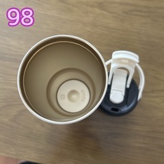 ✳【98】VRIUMNT650mL水筒ホワイト‼の画像