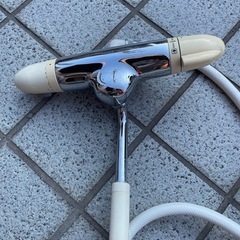 サーモスタット付き　シャワー混合水栓の画像