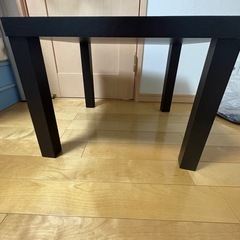 木製小型ローテーブルの画像