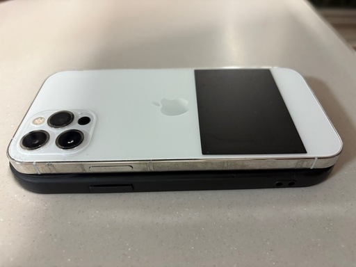 SIMフリーiPhone12pro 256gb 最終値下げ