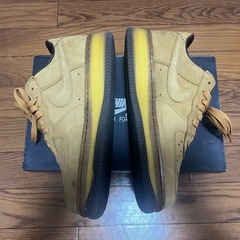 NIKE AIR FORCE1　ブラウンの画像