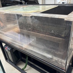 150センチ水槽と120センチ水槽　　その他、熱帯魚用品もセットの画像