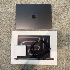 開封1ヶ月MacBookPro 14インチ M4MAX 64GB/1TBの画像