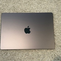 開封1ヶ月MacBookPro 14インチ M4MAX 64GB/1TBの画像