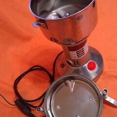 【直接引取り限定】家庭用■NEWTRY■高速700ｇ容量■穀物粉砕機■製粉機■お菓子■調理器具■自宅で米粉■電動グラインダーの画像