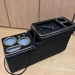 セレナ コンソールボックス ガソリン c25 c26 c27 LED コンソール ボックス アームレスト センターコンソール ドリンクホルダー 専用 ワイヤレス充電 置くだけ充電 簡単設置 USB タイプC カスタム パーツ 車 収納 カー用品 車用品 SERENA NISSAN ニッサンの画像