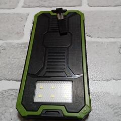 中古ソーラーパネル充電器の画像
