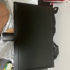 パソコン　ゲームなどのモニターの画像