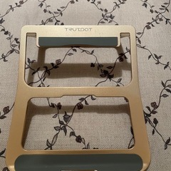 TRUTDOT ノートパソコンスタンドの画像