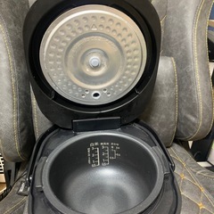 炊飯器の画像