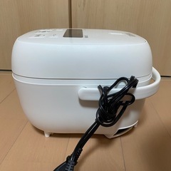 炊飯器の画像