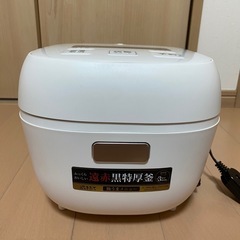 炊飯器の画像