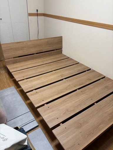 セミダブル木目調ローベッド