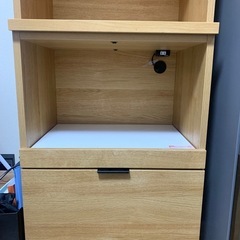食器棚の画像
