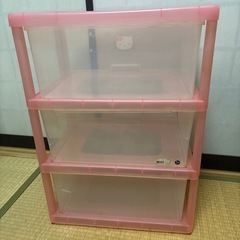 ハローキティー　3段ラック　衣装ケースの画像